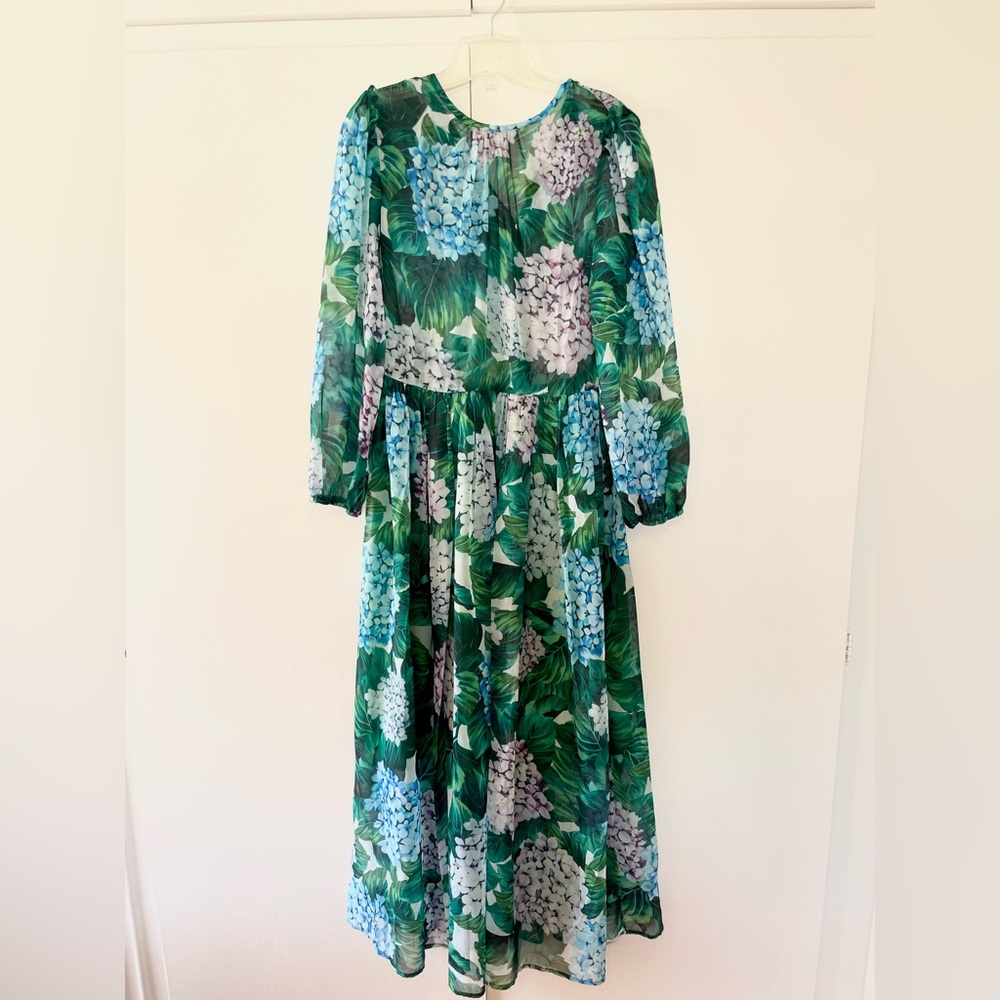 Vintage inspired 70s maxi dress